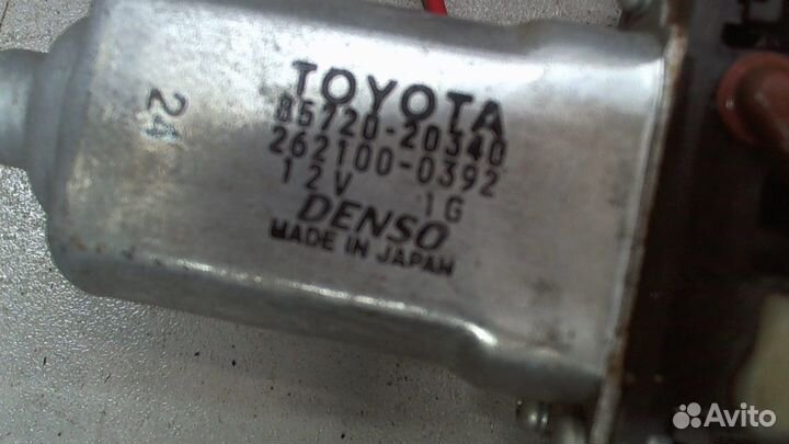 Стеклоподъемник электрический Toyota Celica, 2005