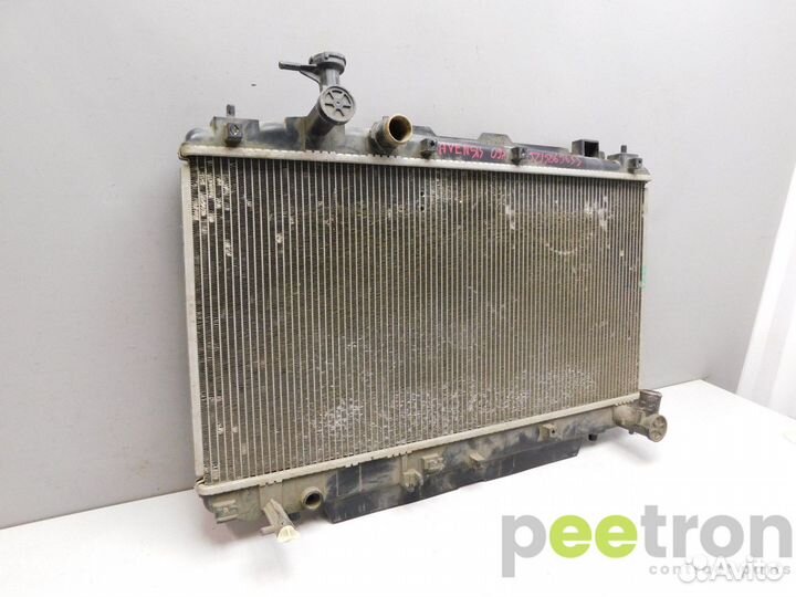 Б/У Б/У Радиатор охлаждения б/у 2.0 1AZ АКПП