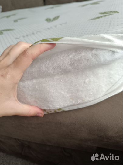 Матрас в овальную кроватку