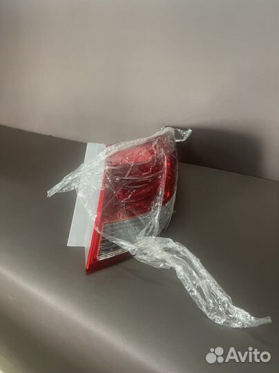 Фонарь задний правый kia rio 3 новый