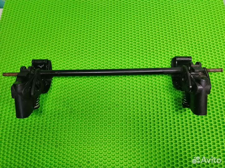 Задняя ось в сборе для детской коляски