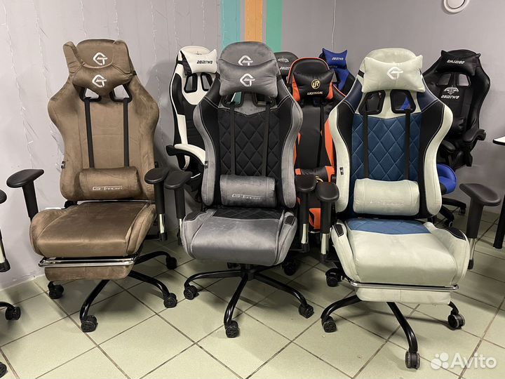 Игровое кресло компьютерное кресло