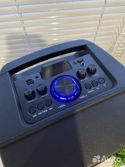 Мощная блютуз колонка 400Watt (Новая)