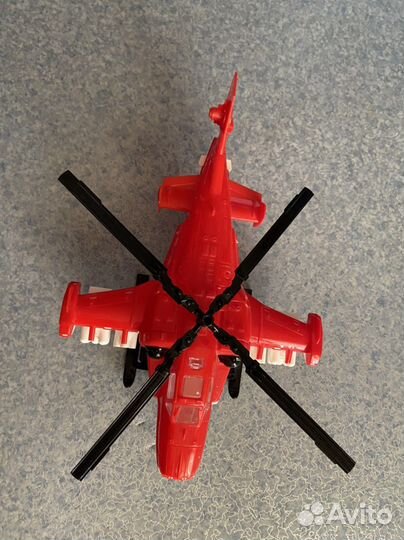Игрушка большой вертолет