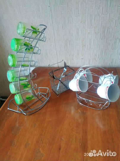 Подставки,подстаканники мельхиоровые и др.р