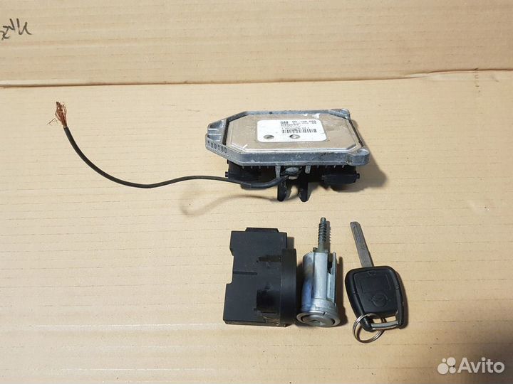 Эбу мозги Opel astra\zafira\vectra 09158689