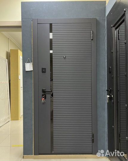 Дверь входная новая со склада