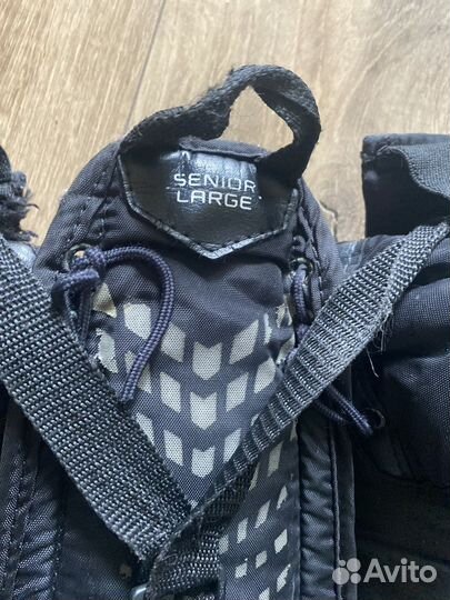 Нагрудник хоккейный вратарский