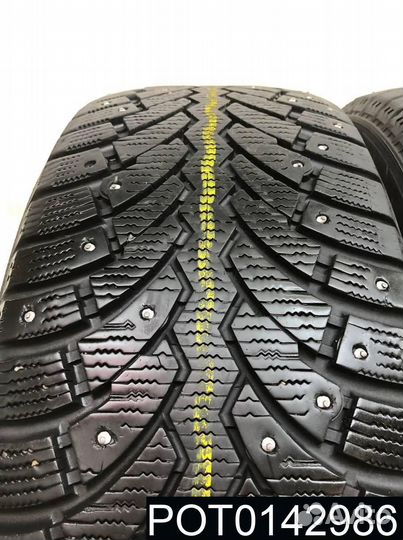 Pirelli Formula Ice 215/55 R16 97T