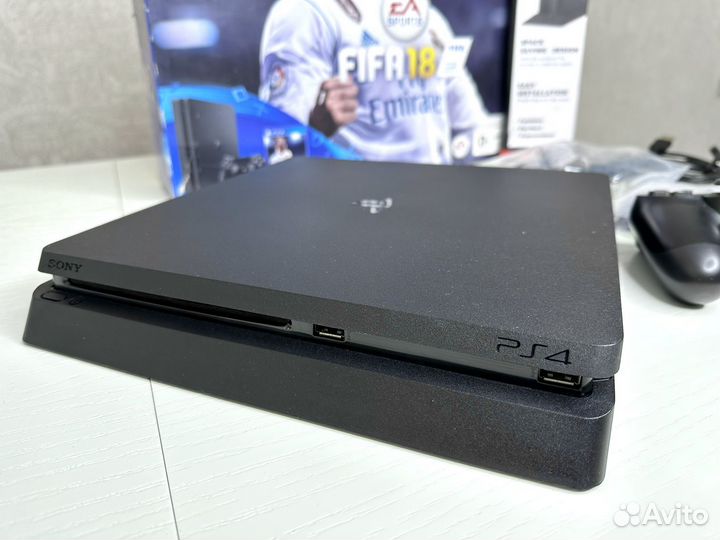 Sony playstation 4 PS4 slim 1tb
