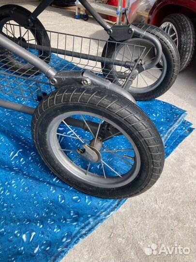 Коляска детская Inglesina Sofia на шасси Ergo Bike