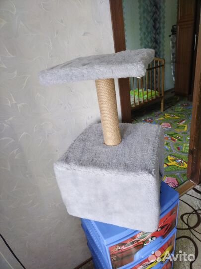 Домик для кошки с когтеточкой