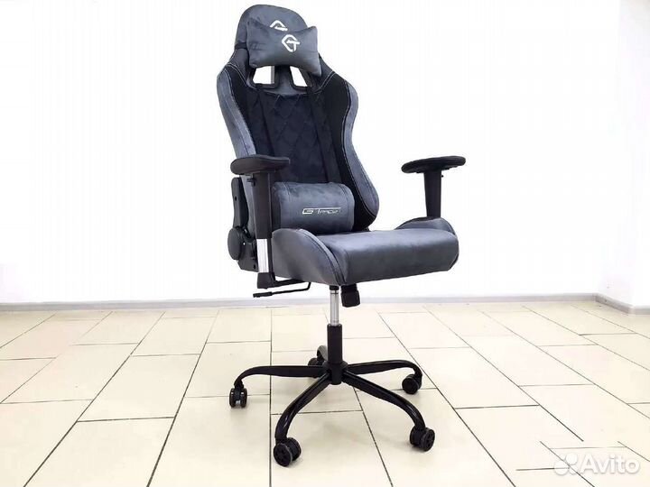 Компьютерное кресло игровое