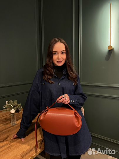 Сумка женская кожаная интересная форма