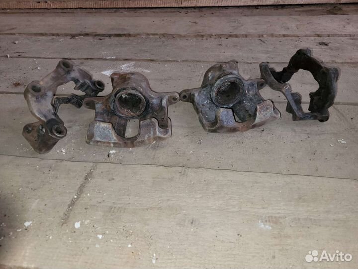 Суппорта передние