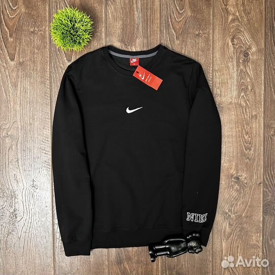 Свитшоты Nike