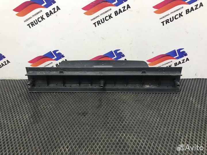 81629300264 Накладка салона кабины верхняя