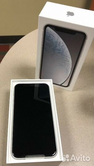 iPhone Xr, 64 ГБ