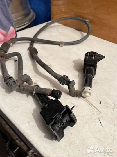 Форсунки омывателя фар Lexus IS250 (05-12)