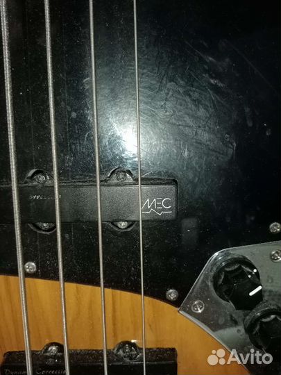 Бас-гитара Jazz Bass 4 струны