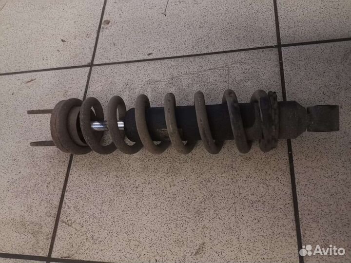 Амортизатор задний Kawasaki ZZR 400 1