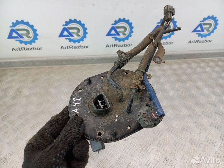 Датчик уровня топлива Toyota Estima Lucida 1 2.2