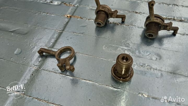 Форсунка мсляная Ниссан 3.5 4.0 V35DE VQ40DE