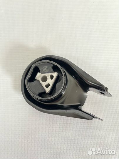 Нижняя подушка коробки форд фокус 2,3