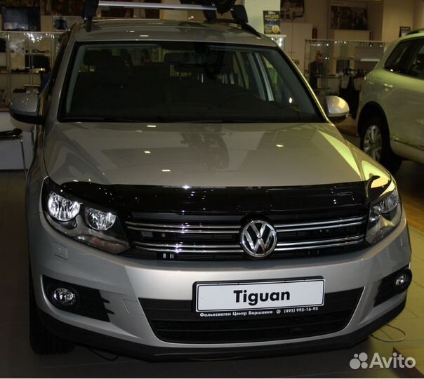 Дефлектор капота Volkswagen Tiguan 2007-2016