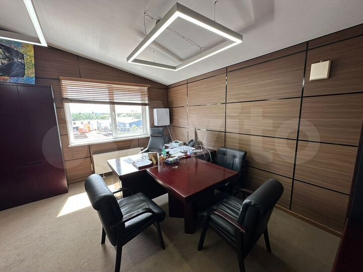 Офис, 300 м²