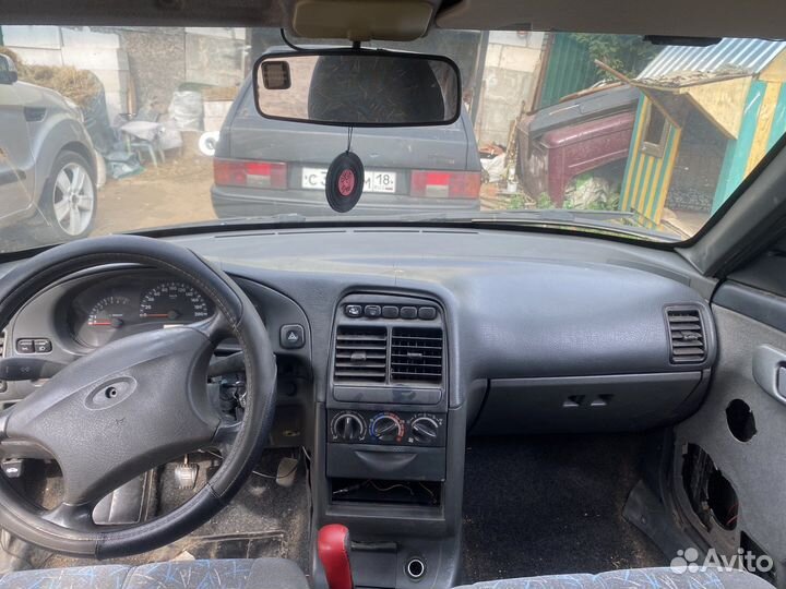 Автомобили на запчасти 2110