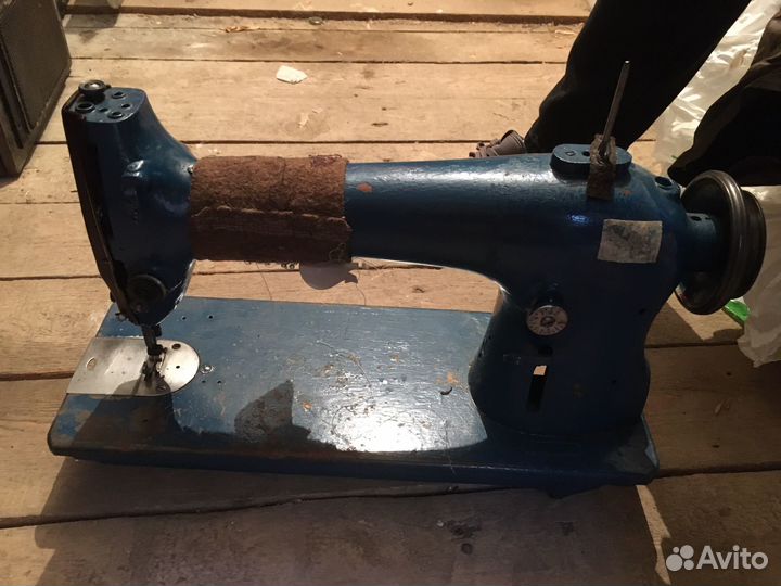 Швейные машины