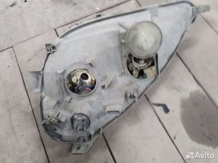 Фара передняя правая mercedes А 168