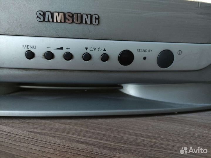 Телевизор samsung