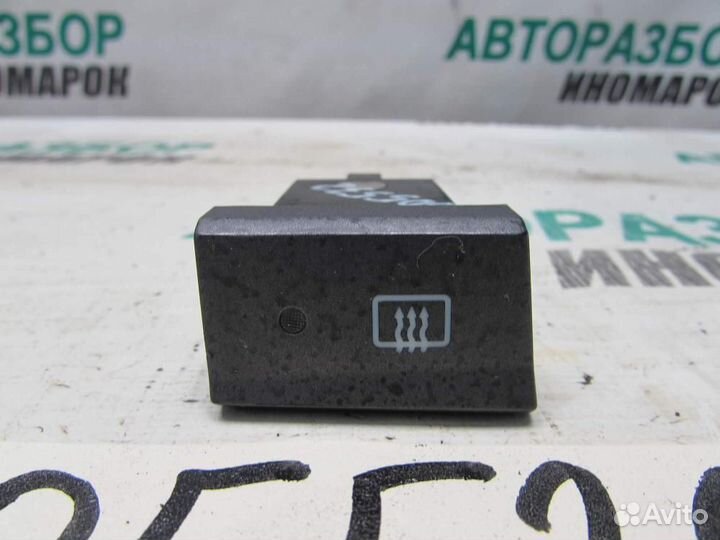 Кнопка обогрева заднего стекла для Hyundai Accent 2 2000-2012г