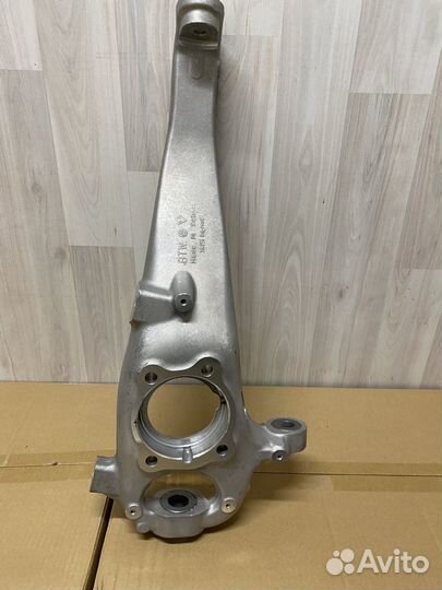 Поворотный кулак VW Touareg nf / Porsche Cayenne