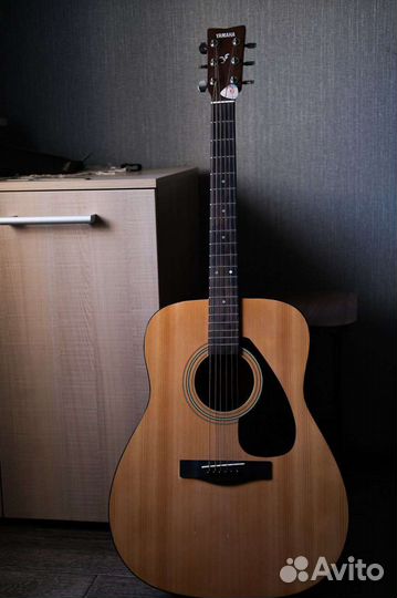 Гитара yamaha f310 + тюнер