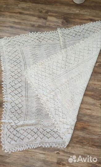 Пуховый платок паутинка шаль