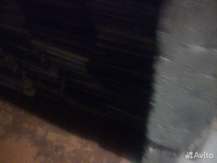 Около тысяче видимо касет икниг продам по сто р