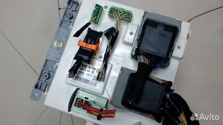 Блок управления бортовой сети Volvo XC90, 2016