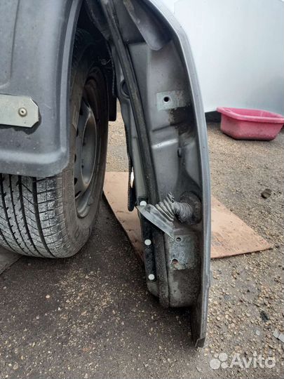 Дверь задняя левая Audi a4 b6 седан