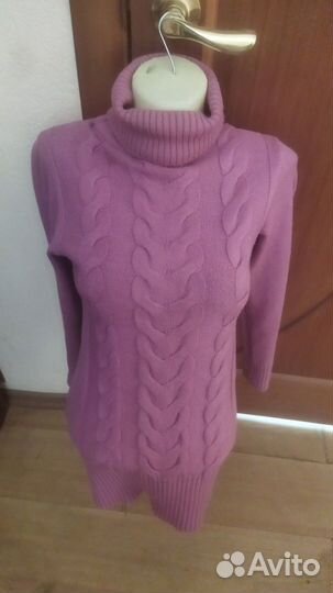 Свитер женский
