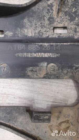 Кронштейн заднего бампера правый Mercedes Gl X164