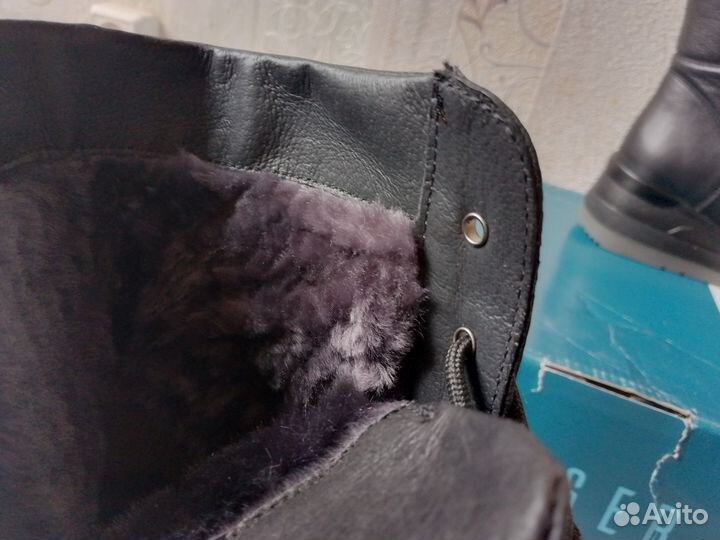 Сапоги женские зимние. 40