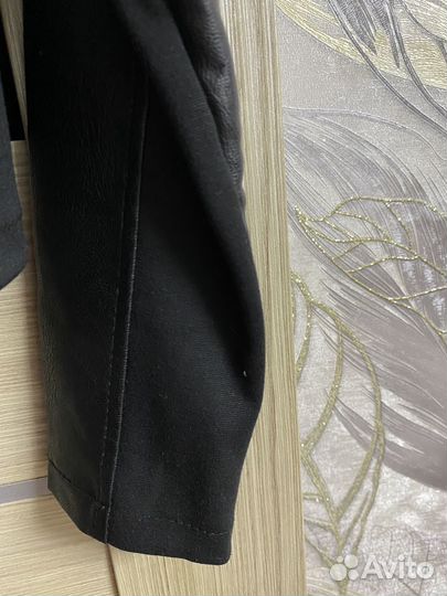 Куртка на девочек