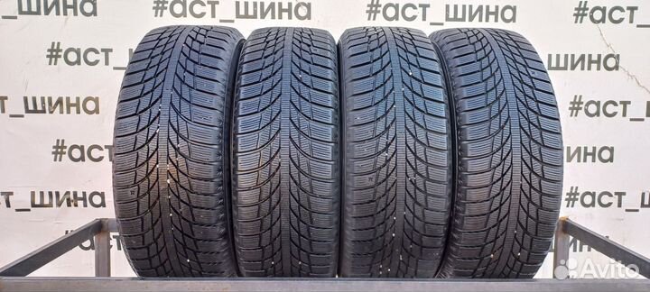 Kumho WinterCraft Ice Wi51 215/55 R17 98T