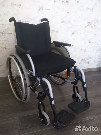 Коляска инвалидная