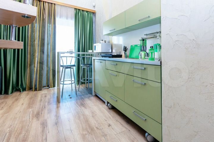 2-к. квартира, 43 м², 10/10 эт.