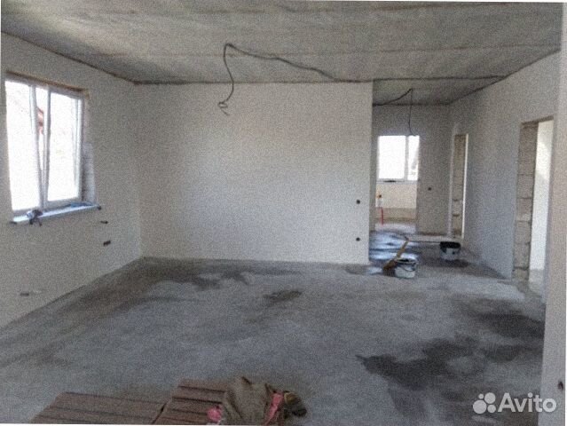 Механизированная (машинная) шпаклевка стен