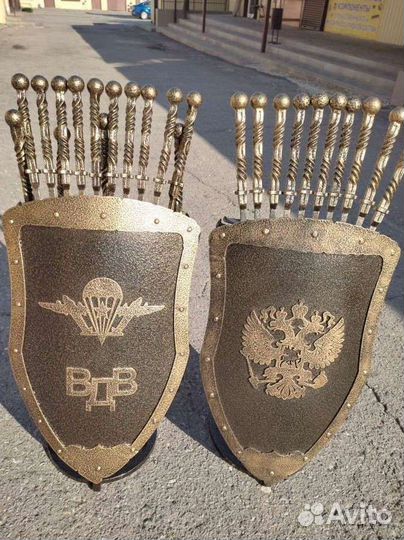 Подарок на день вдв, подставка для шампуров